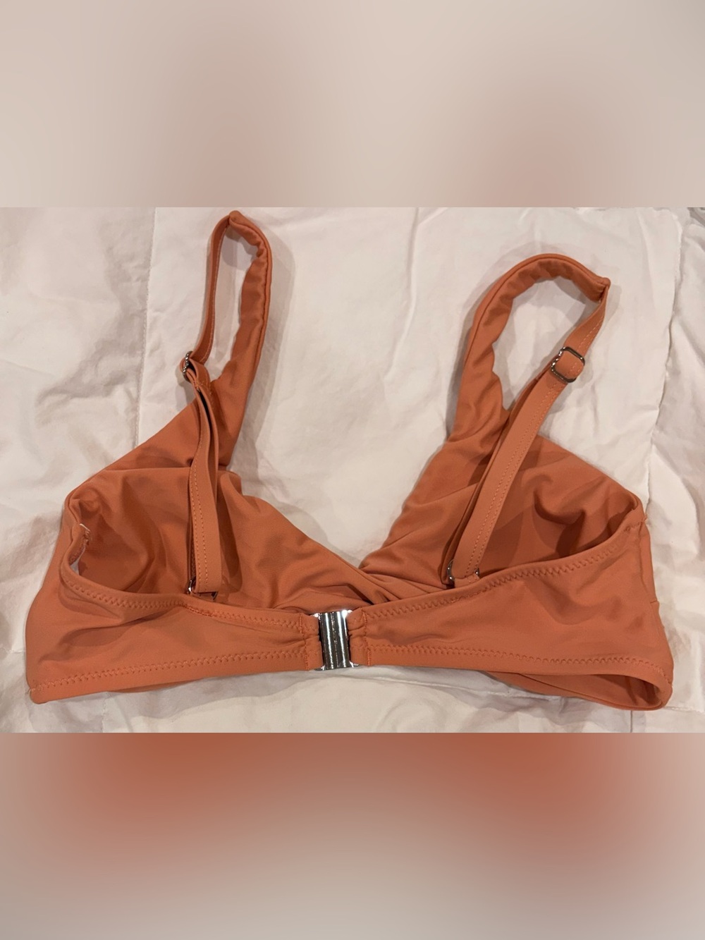 Cupshe Twist Front Bikini Top Peachy Tan Size Small - Picture 3 of 4